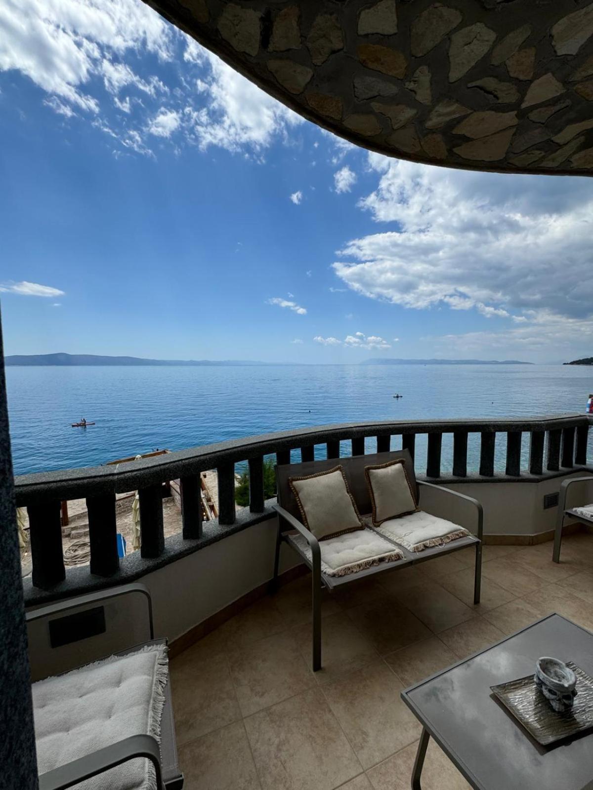 Villa Nevia 1 Drasnice Exterior foto
